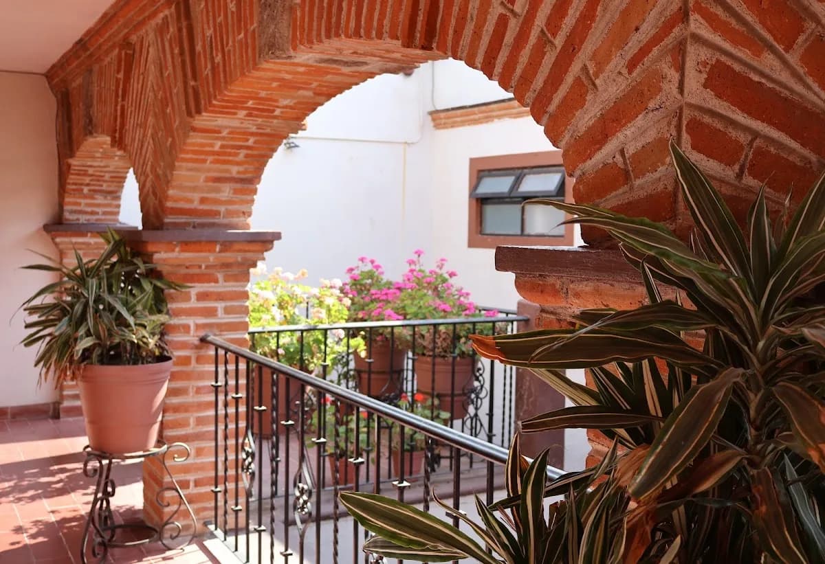 Hotel Casa de Vino
