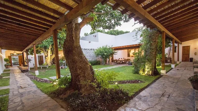 La Casona del Banco