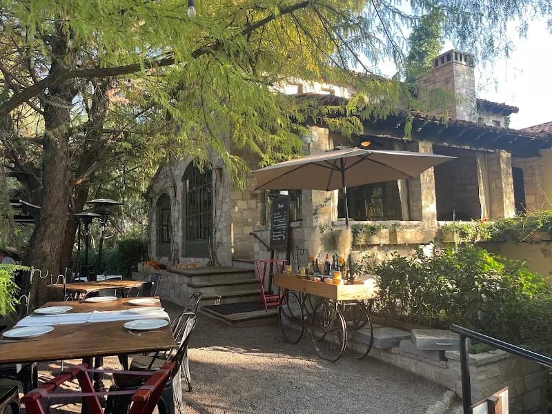 La Santísima Trinidad Tasting Room