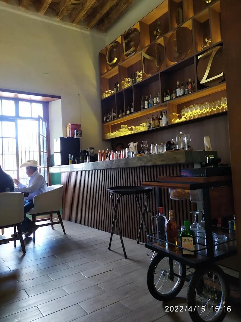 Casa Cenizo