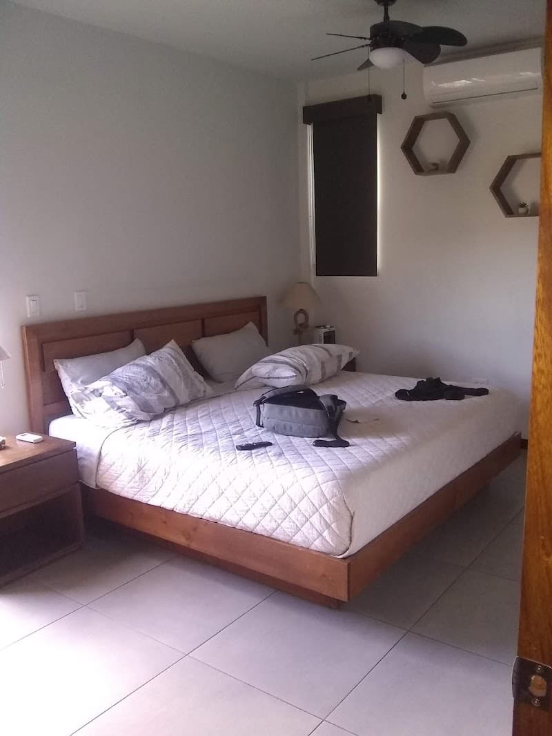 El Refugio, photo 2