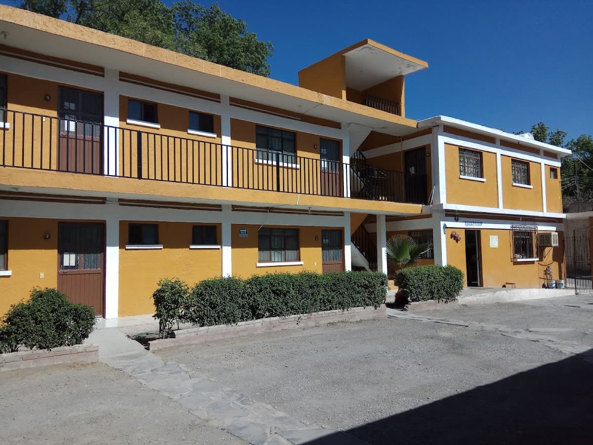 Hotel La Marina photo 2