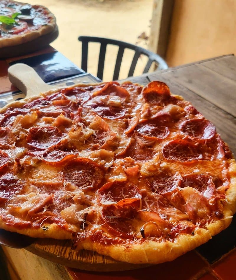 Pepperoni pizza at El Corcho Rosa